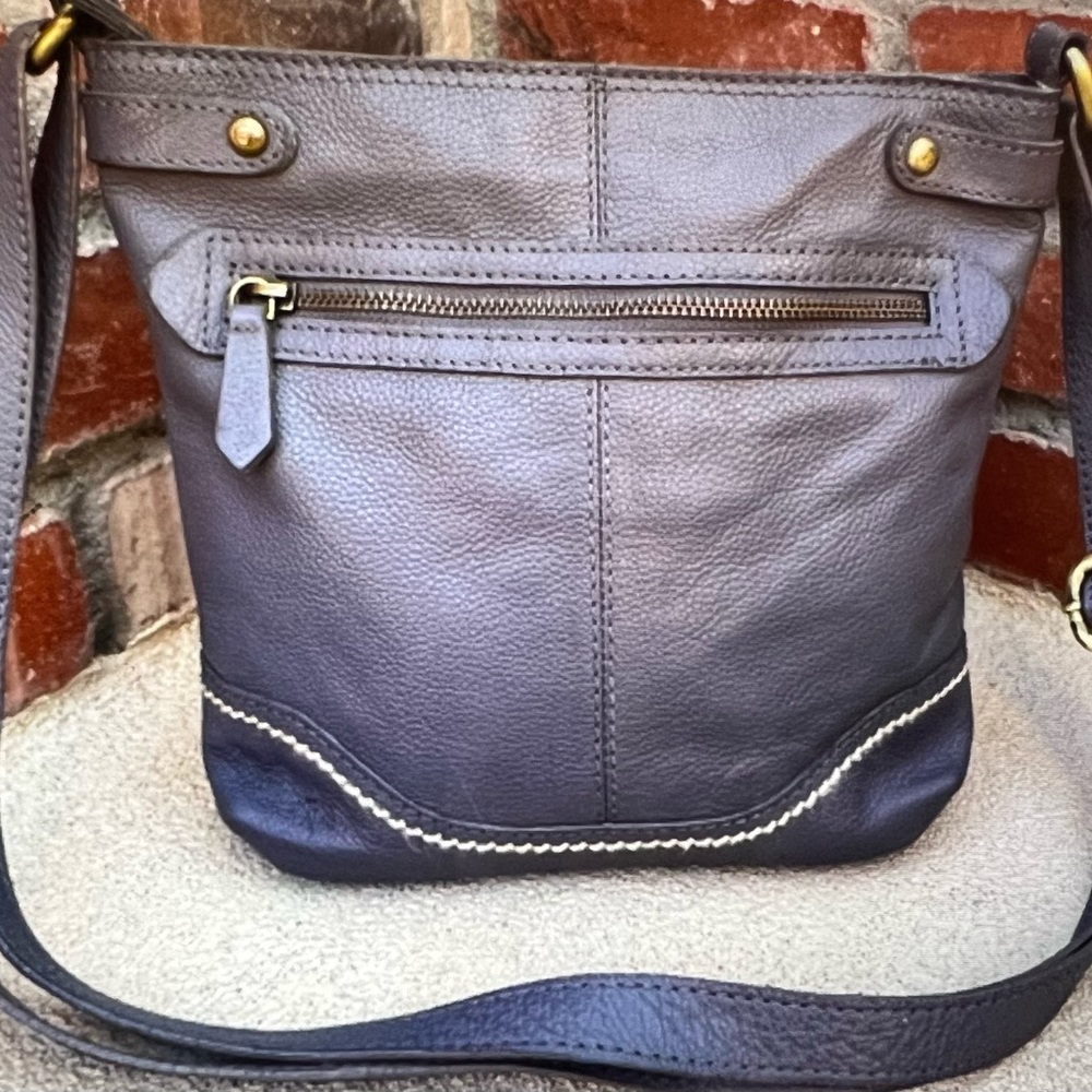 Born Isabel Leather Bucket Crossbody Hobo Grey Charcoal